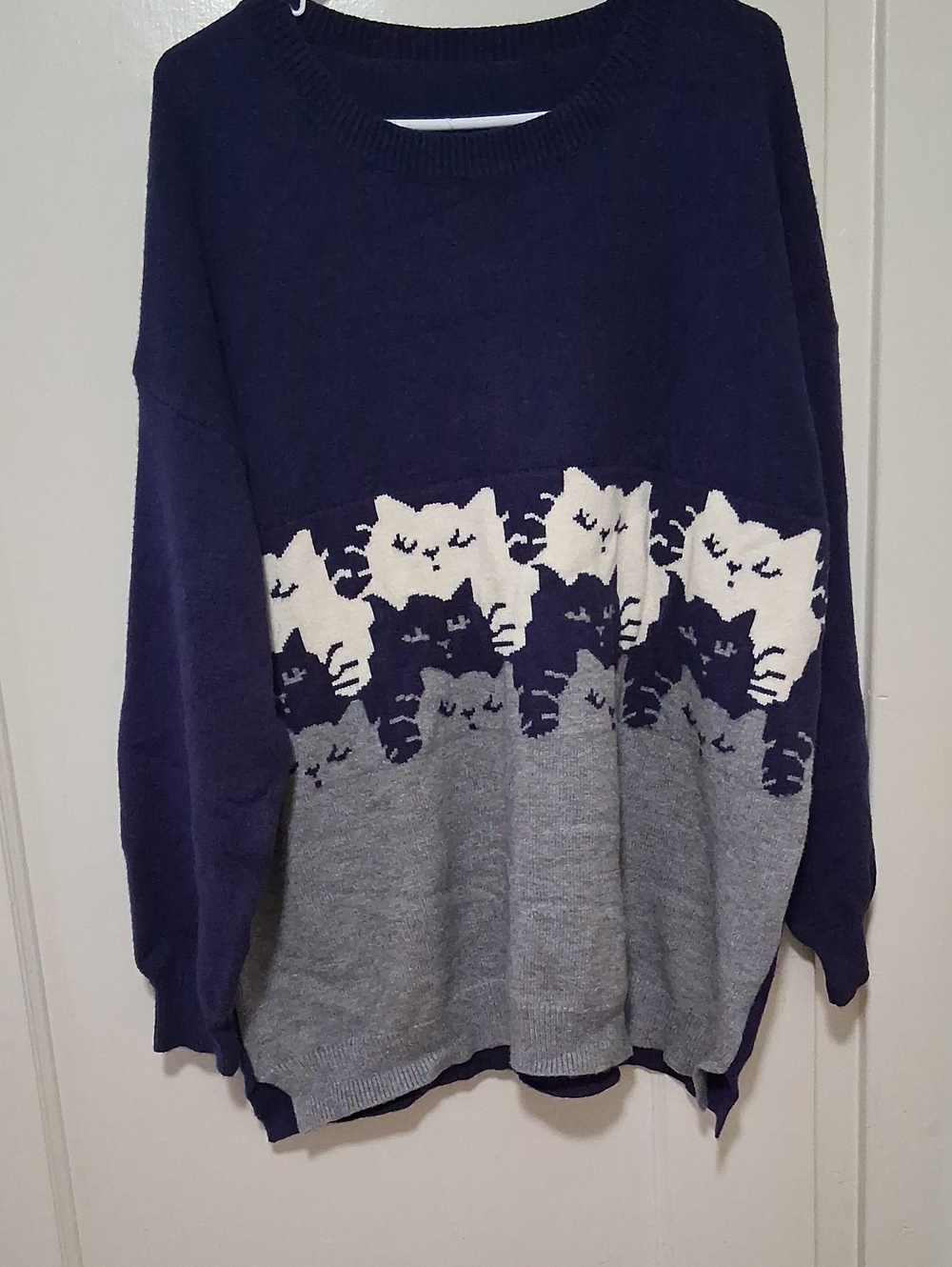 Navy & Gray Cat-Pattern Crewneck Sweater